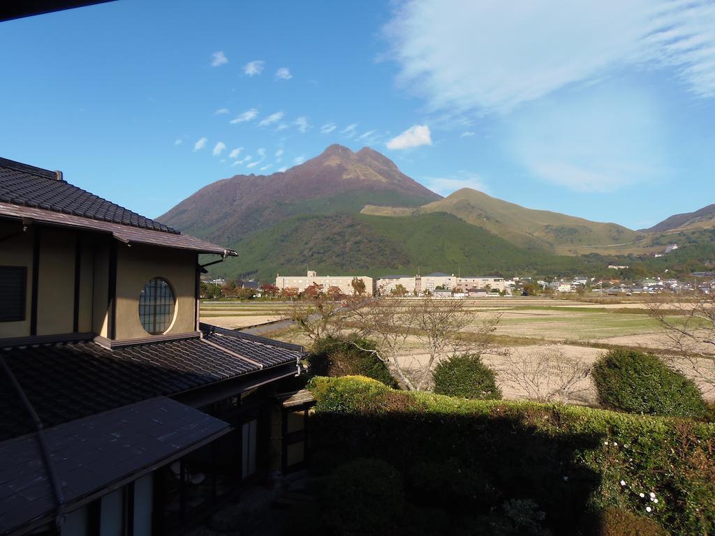 Sanso Tanaka Hotel Yufu Buitenkant foto
